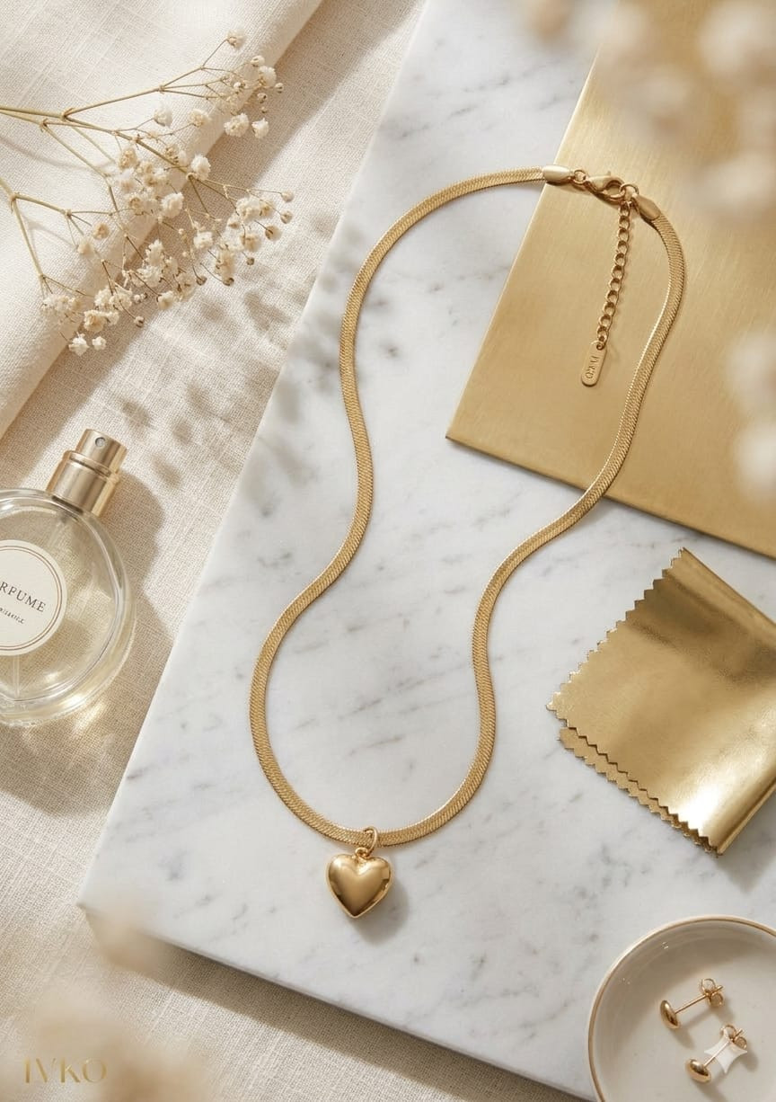 Heart Pendant in Snake Chain